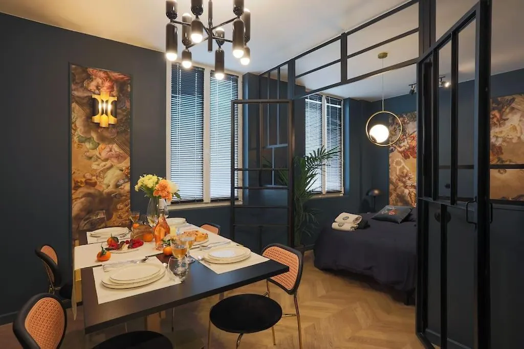 Apartment Sublimappartlamarquisepariscenter2bathr *