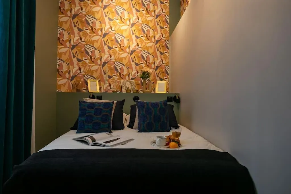 Sublimappartlamarquisepariscenter2bathr Daire
